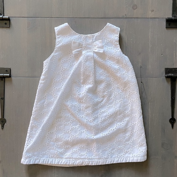 2/$15🍒 Beautiful White Toddler Dress - Picture 1 of 4